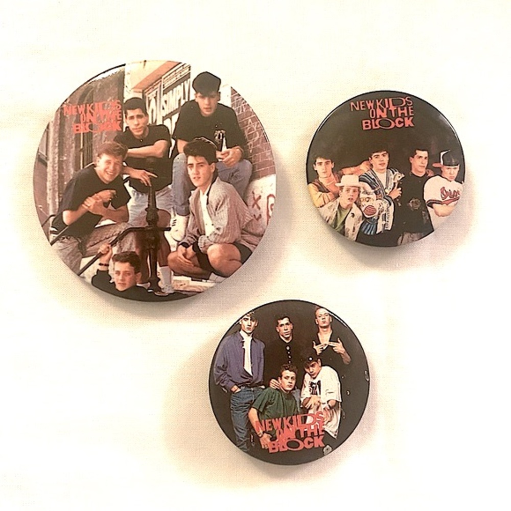 🎶 New Kids On The Block 🎶 Lot of 3 Pins.
